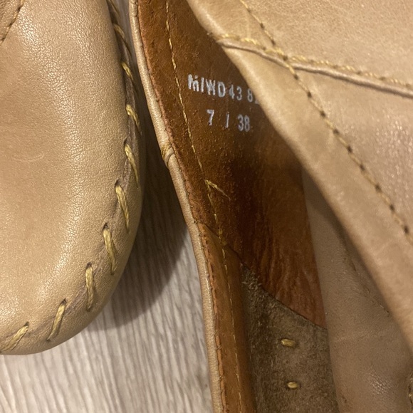 Born “Yara” flats size 7 - Picture 4 of 5